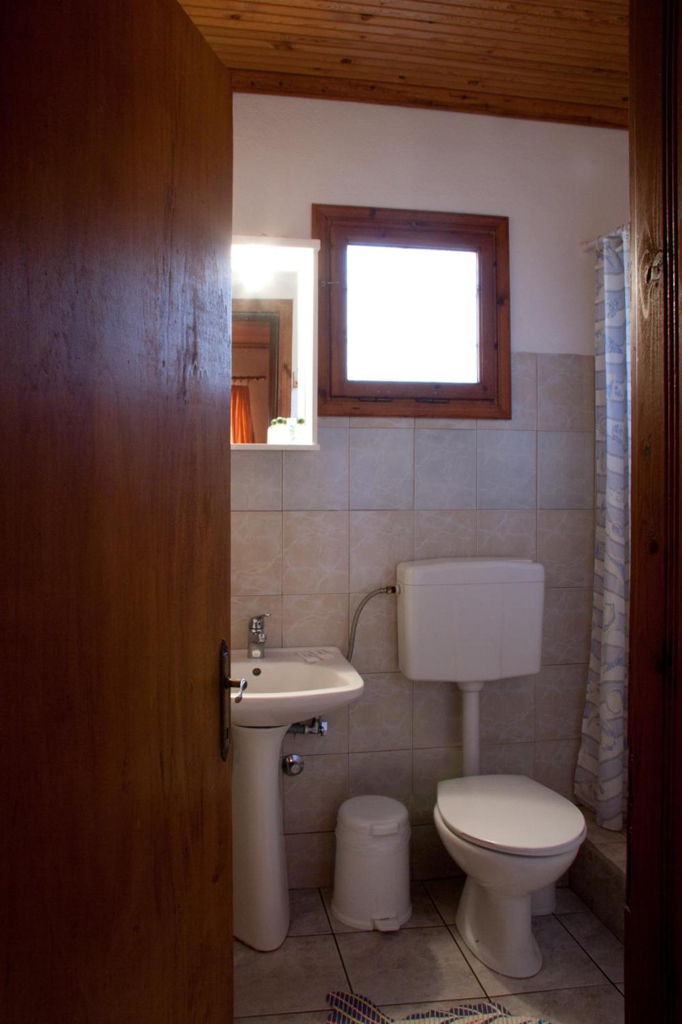 To Petrino Guesthouse Agios Germanos Dış mekan fotoğraf